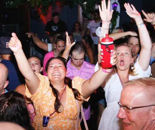 ¿Dónde está la fiesta?  