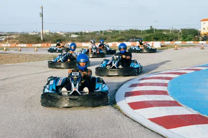 bushiriri go karting