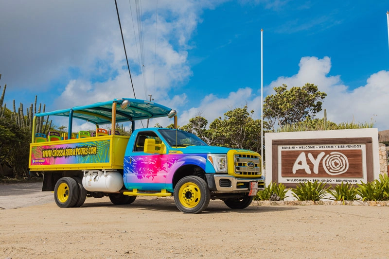 Book-tours-cross-aruba