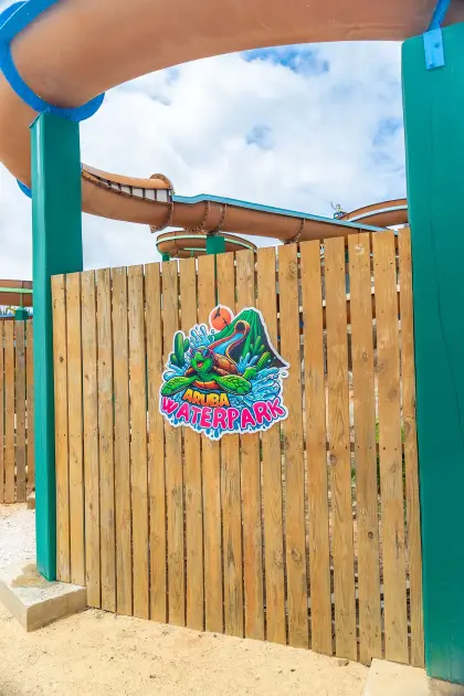 Island_Bus_Tour_&_Aruba_Water_Park_–_Aruba_Water_Park_(3)_-_Verkleind