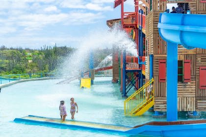 Island_Bus_Tour_&_Aruba_Water_Park_–_Aruba_Water_Park_(8)_-_Verkleind