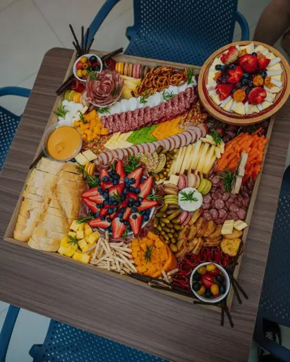 Joy-charcuterie-tapas.