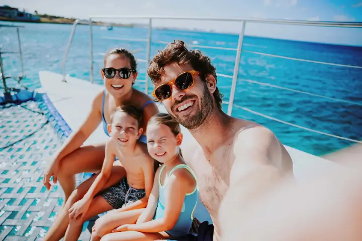 Sailing_&_Snorkeling_Cruise_(7)_-_verkleind