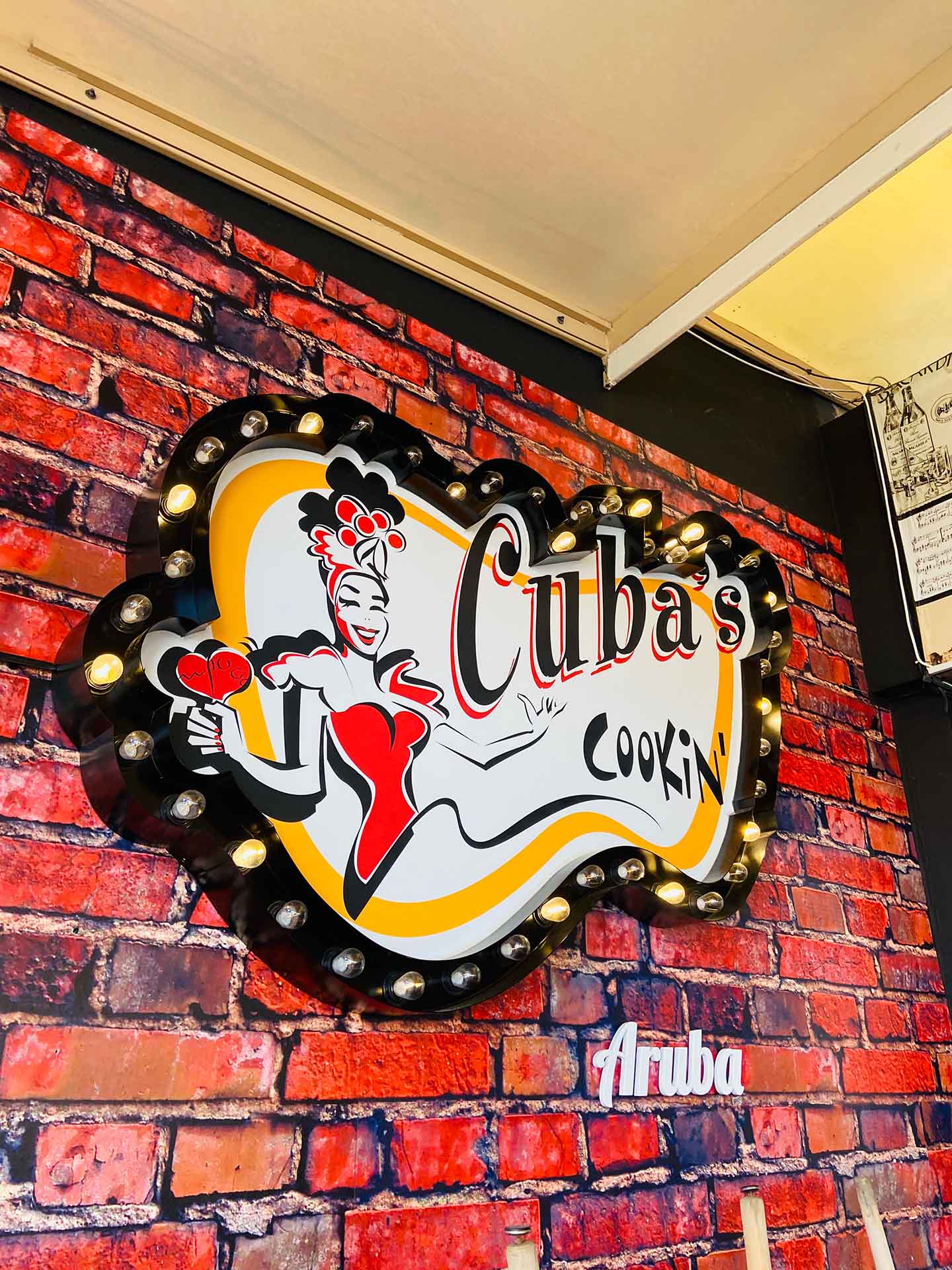 cubas_cookin_happy_hour