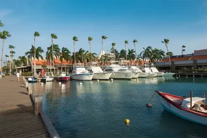 Aruba_Downtown7