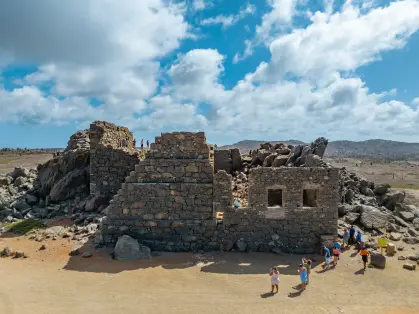 Bushiribana-Gold-Mill-ruins-scaled