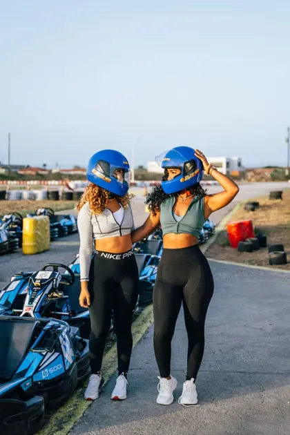 bushiri-karting-girls