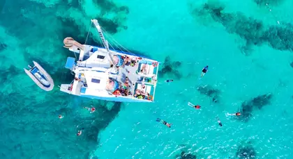 drone-water-boat-aruba